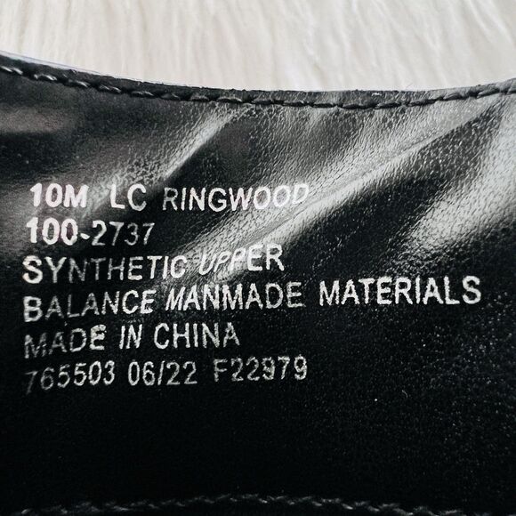 Liz Claiborne Black Vegan Leather Gold Emblem Comfort Low Heel Boots Size 10 - Picture 8 of 8